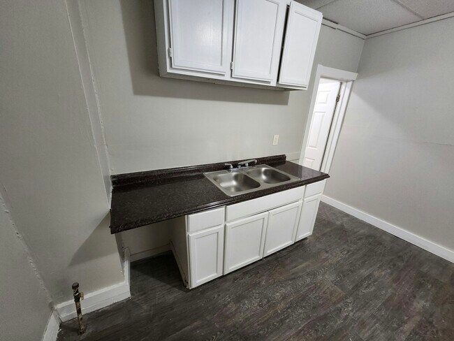 Foto del edificio - 2033 W 98th St