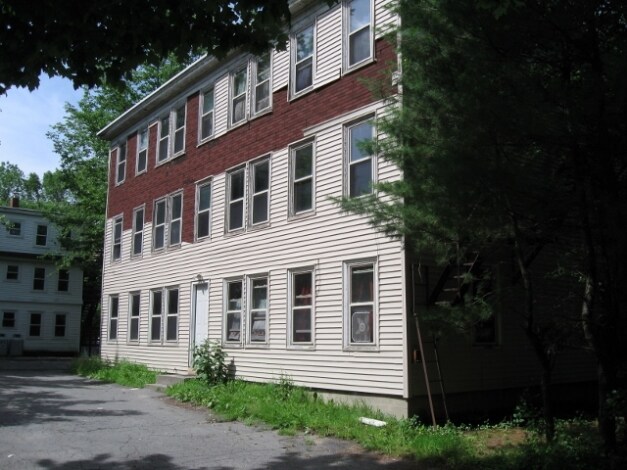 Building Photo - 30 Cedar St