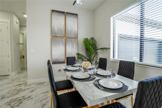 Foto del edificio - 15561 Melport Cir