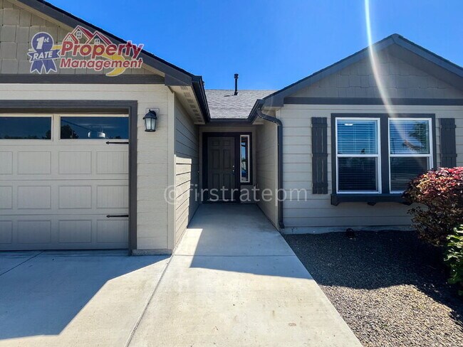 Foto del edificio - 3918 Hickory Smoke St