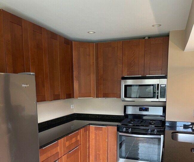 Foto del edificio - 814 Inverrary Ln