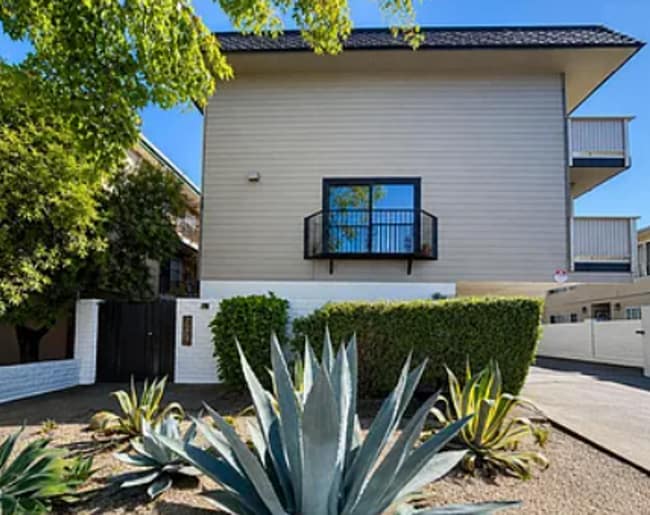 Building Photo - Spacious 2BR Condo with Central A/C, Bonus Room & Huge Storage – Walk to Burlingame Avenue