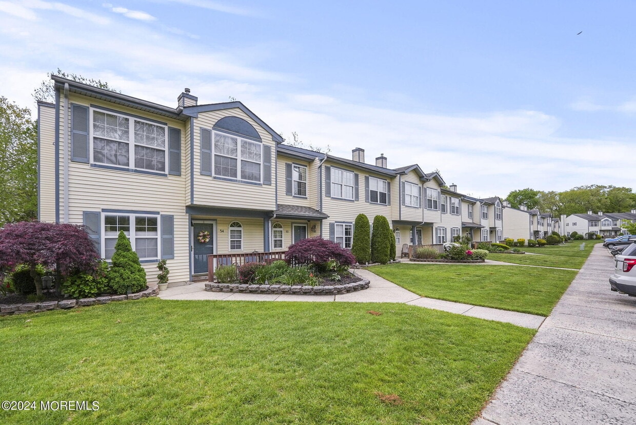 53 Quail Run, Berkeley Township, NJ 08721 House Rental in Berkeley