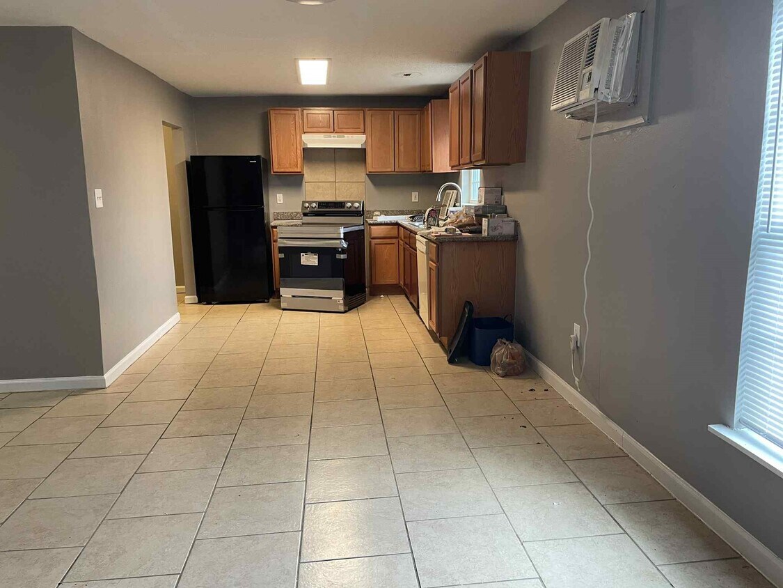 Foto principal - 3028 Avenue M Ave