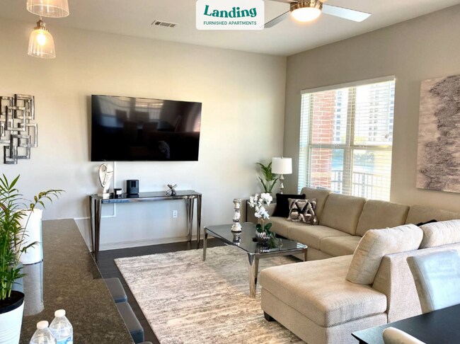 Foto del edificio - 1100 Lake Carolyn Pkwy