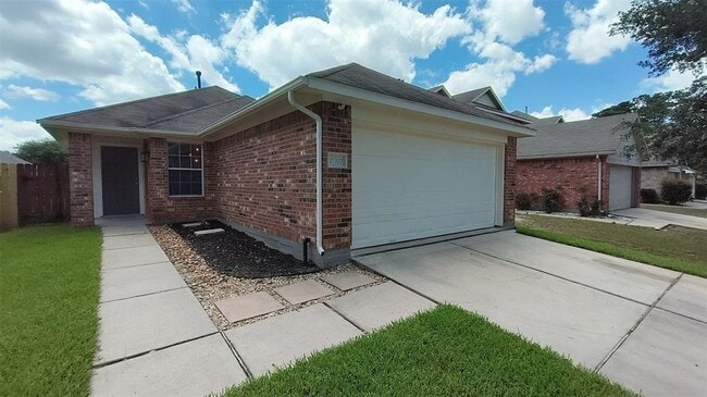 Building Photo - 21923 Yucca Tip Ln