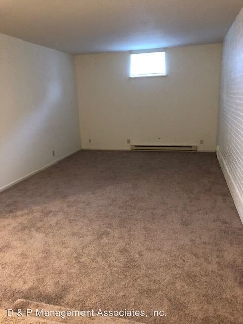 Building Photo - 100 N Broad St