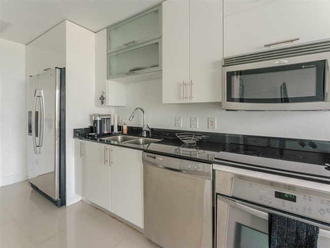 Foto del edificio - 60 SW 13th St