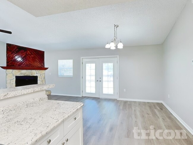 Building Photo - 13415 Twin Lake Ave