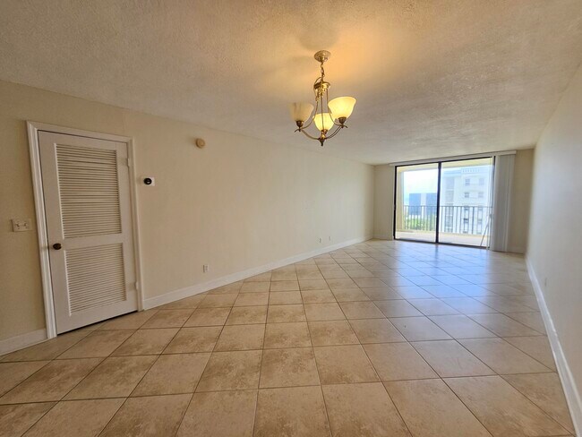 Foto del edificio - 1830 N Atlantic Ave