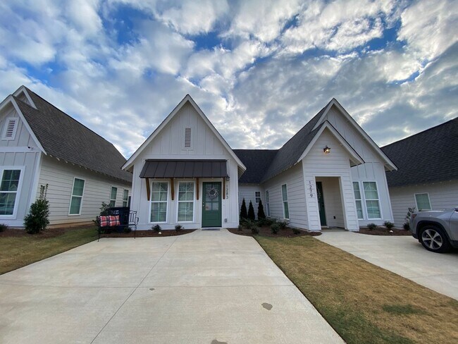 Foto del edificio - 1283 Burrow Cir