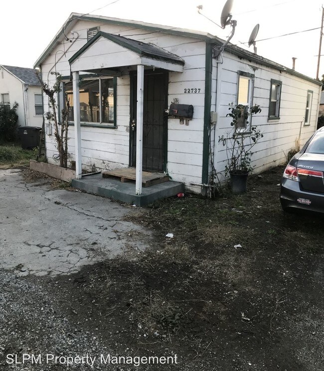 22729 Amador St, Hayward, CA 94541 Condo for Rent in Hayward, CA