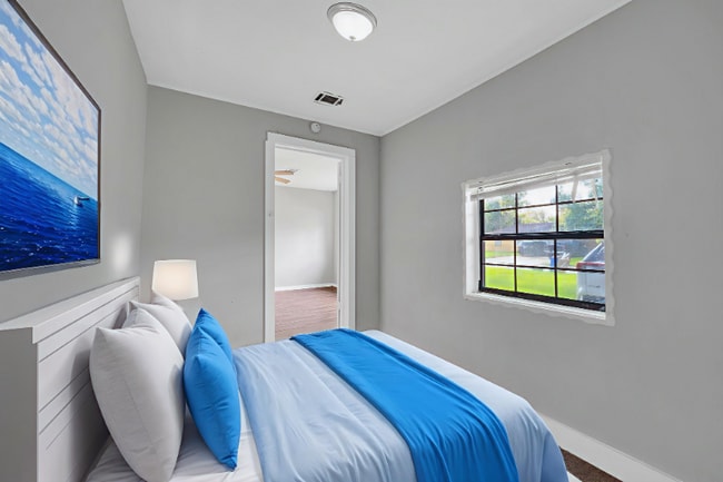 Photo - 7237 Boggess Rd House