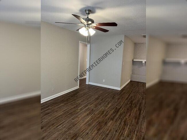 Foto del edificio - 3224 SE 24th St