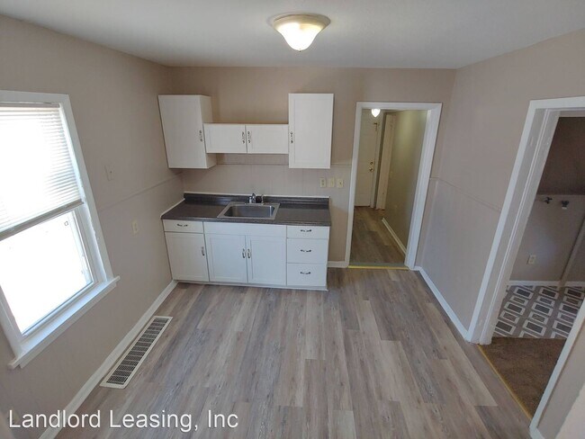 Foto del edificio - 2 br, 1 bath House - 1240 W. 19th Street