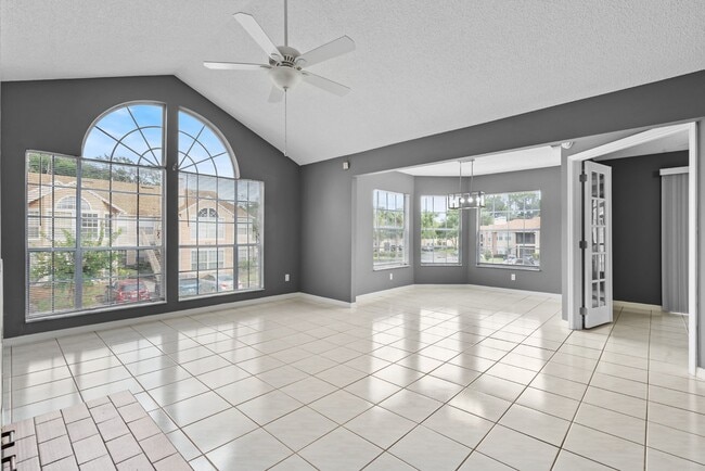 Photo - 709 Youngstown Pkwy #364 Apartment