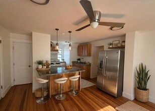 Building Photo - 1 Page St