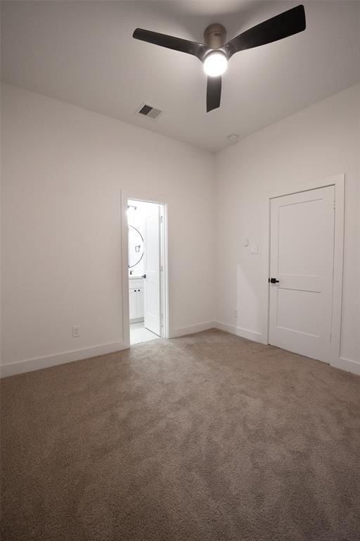 Foto del edificio - 868 E 35th St