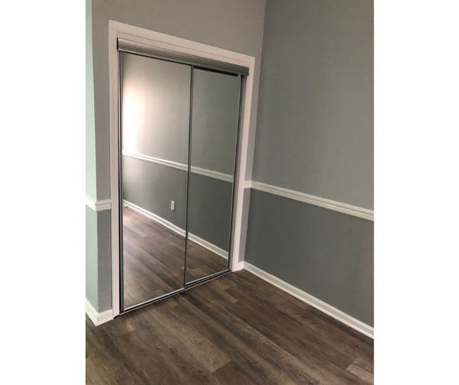 Building Photo - 3832 Cottage Ave