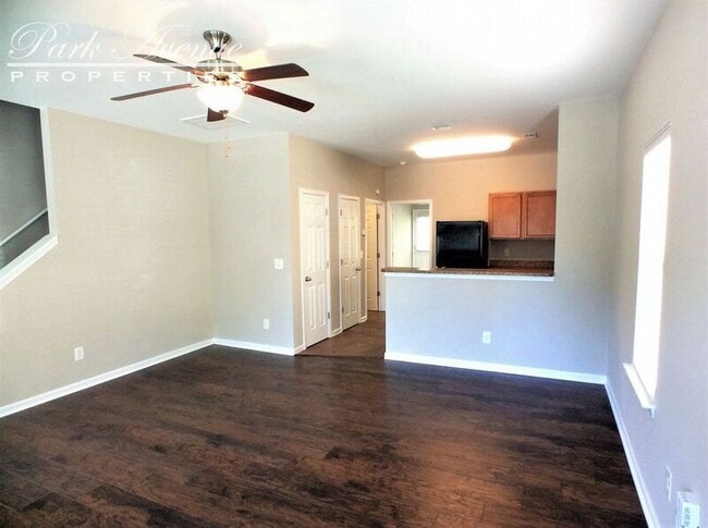 Building Photo - 5637 Bent Creek Cir