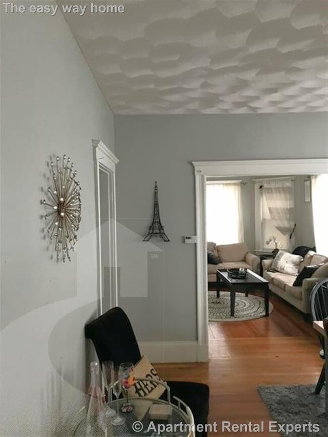 Foto del edificio - 156 Middlesex Ave