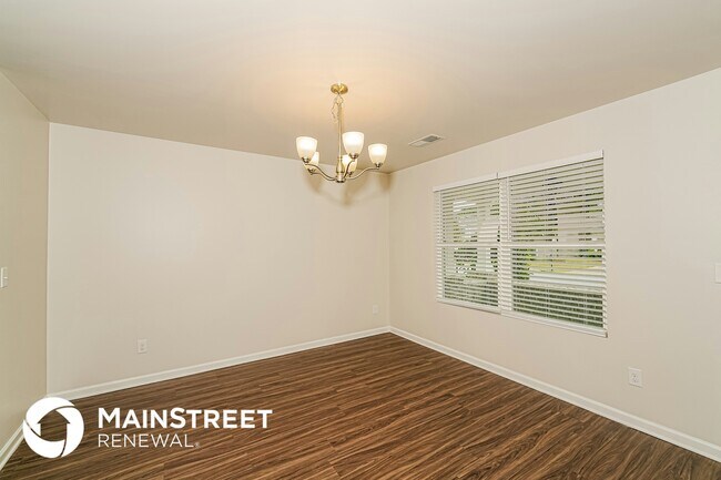 Foto del edificio - 180 Belmont Way