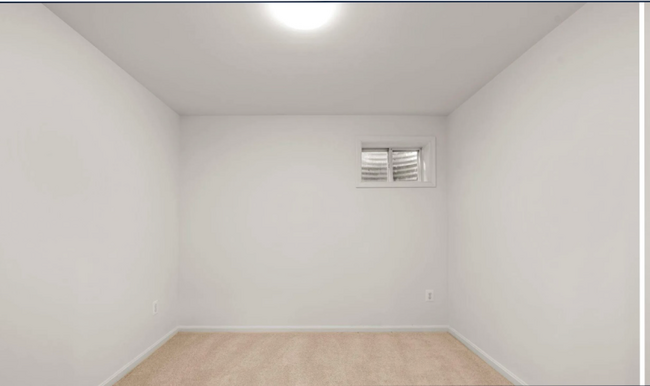 Foto del edificio - 6612 Gleaming Sand Chase Rd