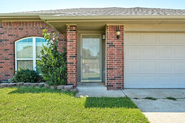 Foto del edificio - Beautiful 3x2 in Norman!