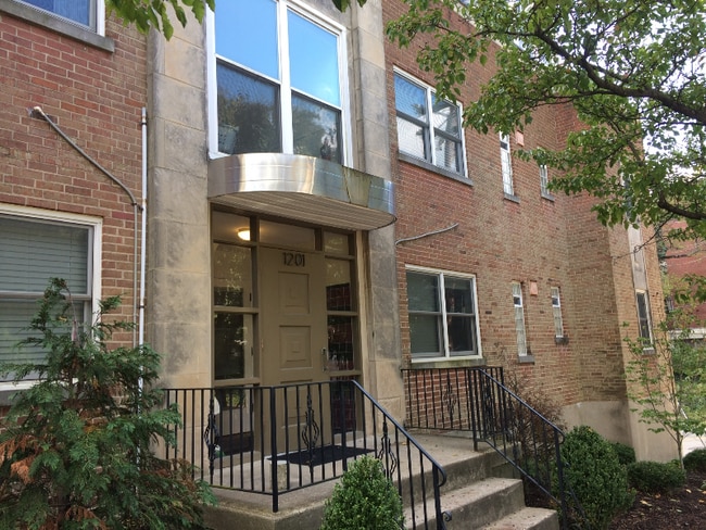 Photo - 1201 Edgecliff Rd Apartment