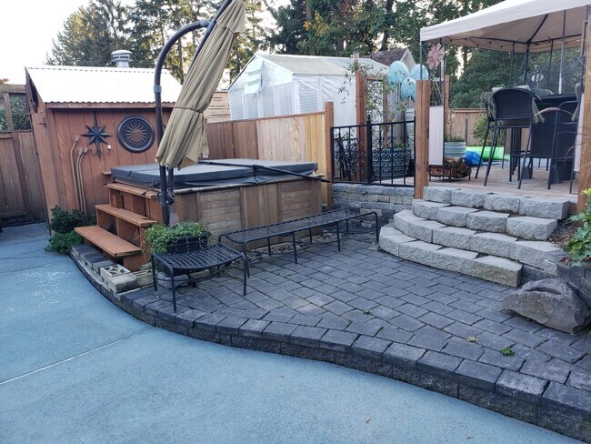 Foto del edificio - 4850 NW Neskowin Ave