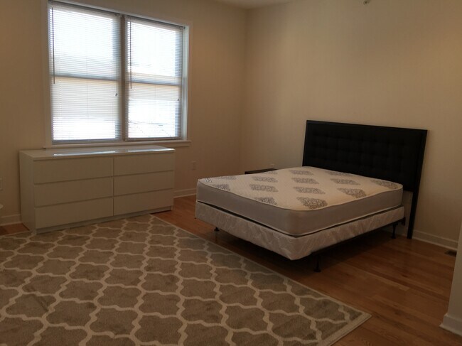 Bedroom 4 - 526 N 36th St