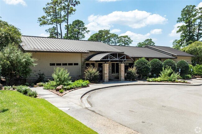 Foto del edificio - 13151 Walden Rd