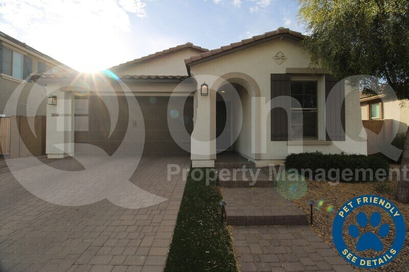 Primary Photo - 3044 N Cholla St