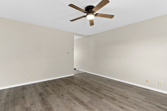 Building Photo - 6712 N Terra Vista