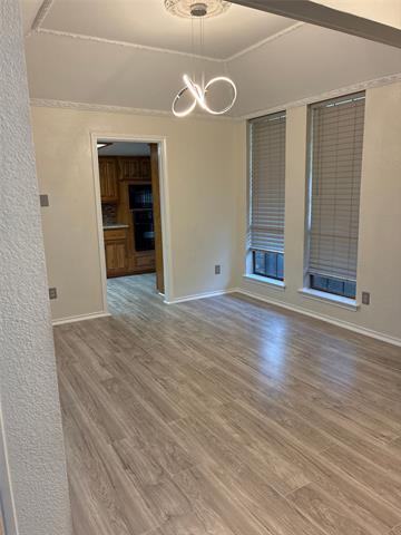 Foto del edificio - 410 Peacock Cir