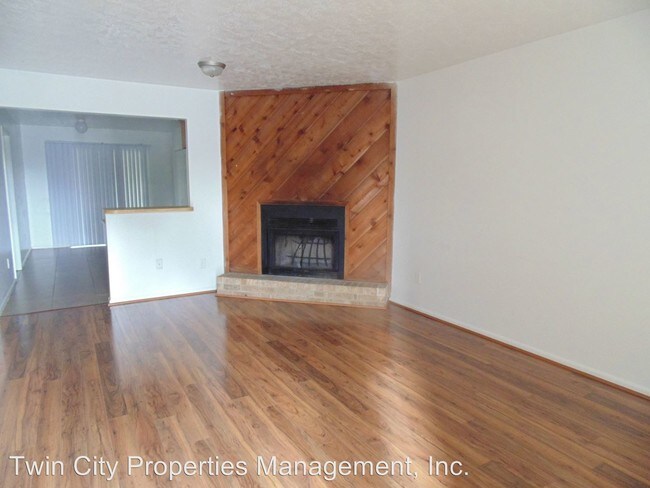 Building Photo - 2432 Pecan Ridge Dr