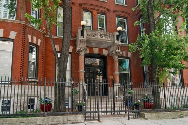 Exterior del edificio - 55 W Erie St