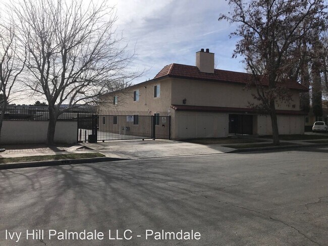 Building Photo - 550 E Ave Q-12