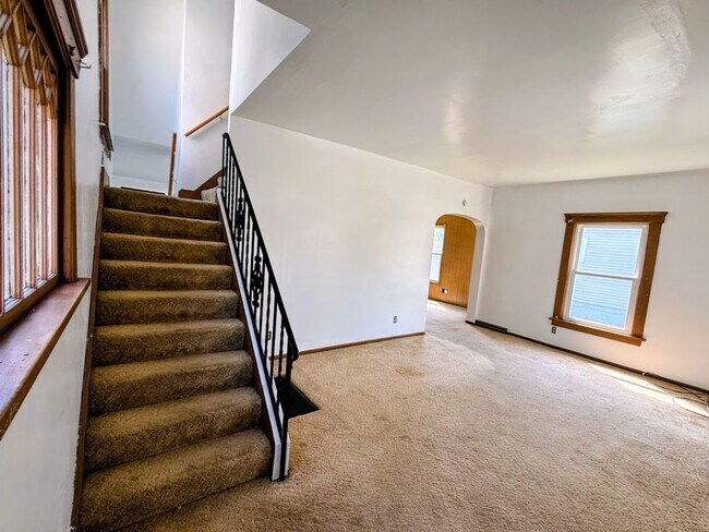 Foto del edificio - Two bedroom one bathroom home for rent