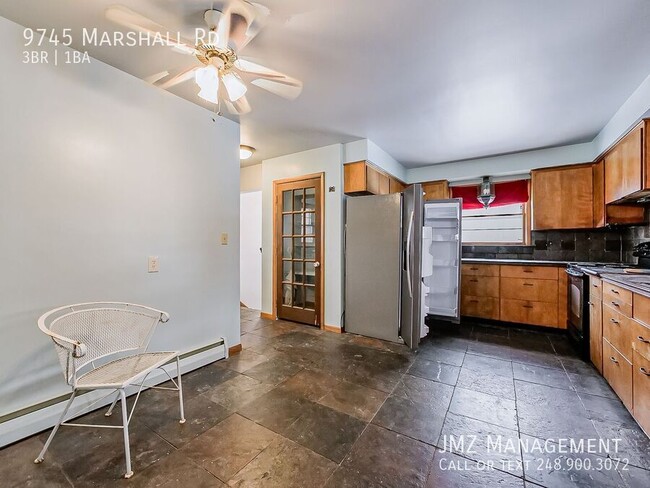 Building Photo - 9745 Marshall Rd
