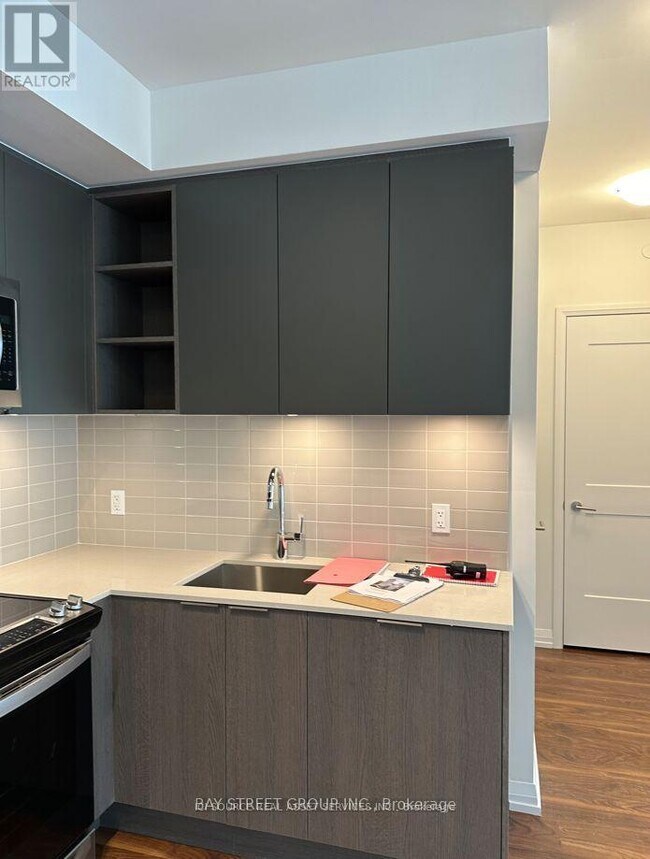 Building Photo - 50 Dunfield Ave