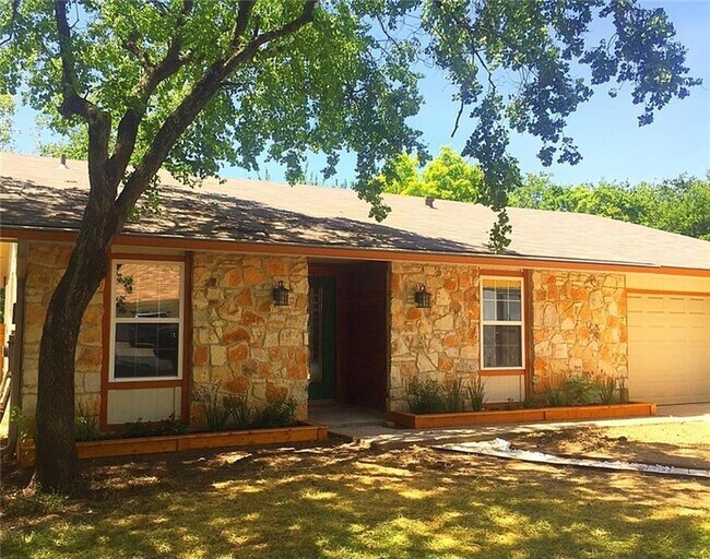 Photo - 3305 Spaniel Drive Unit House