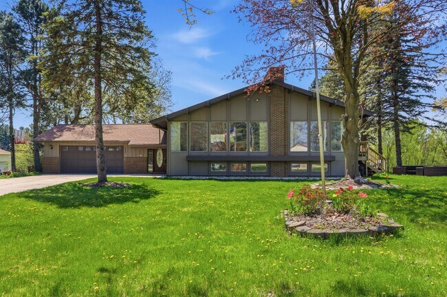 Foto del edificio - 3942 Stark Ln