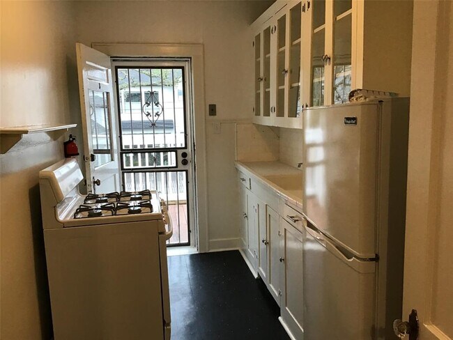 Foto del edificio - 1753 W Alabama St