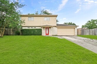 Building Photo - 303 Hearthside Cir