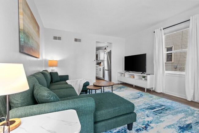 Foto del edificio - 914 Quincy St
