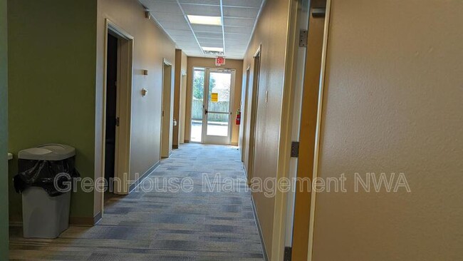 Building Photo - 3409 Elm Springs Rd