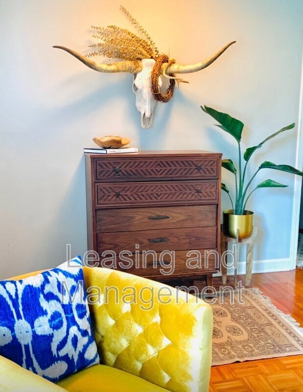 Building Photo - 415 Limbaker St