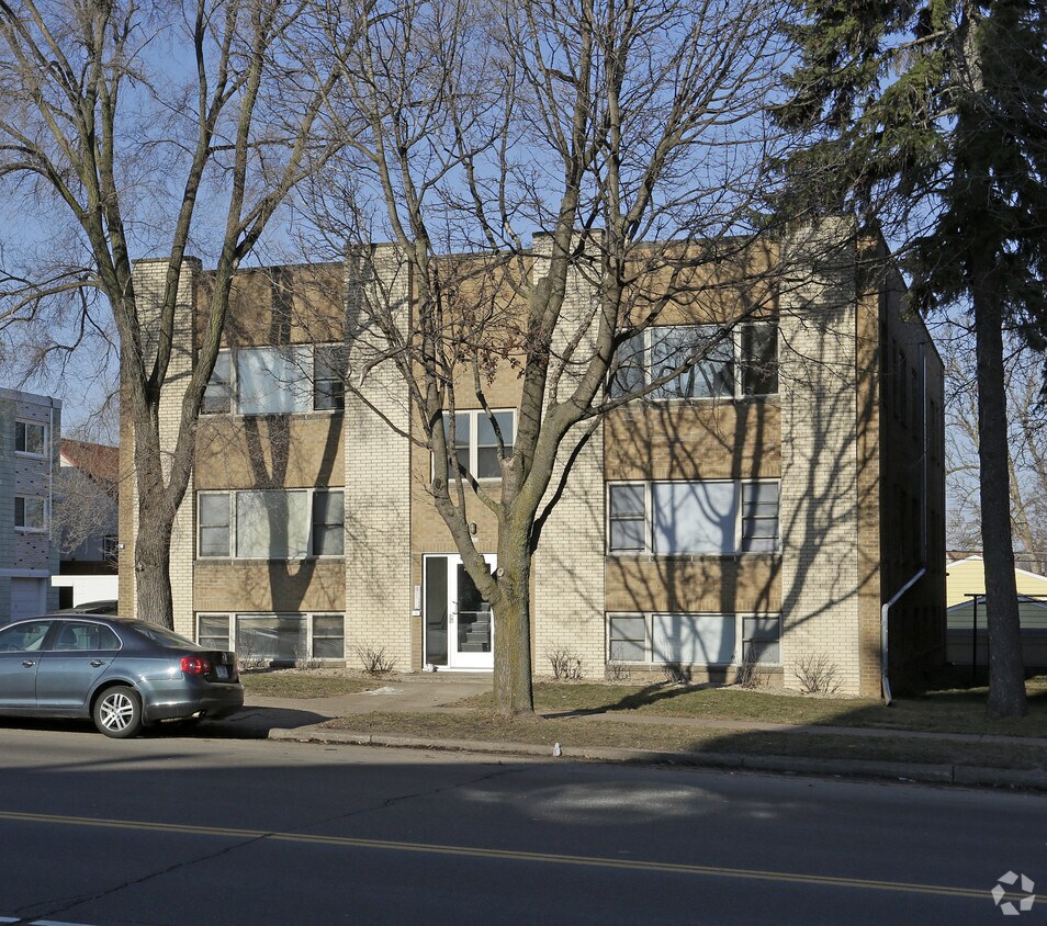 Foto del edificio - 705 Snelling Ave S