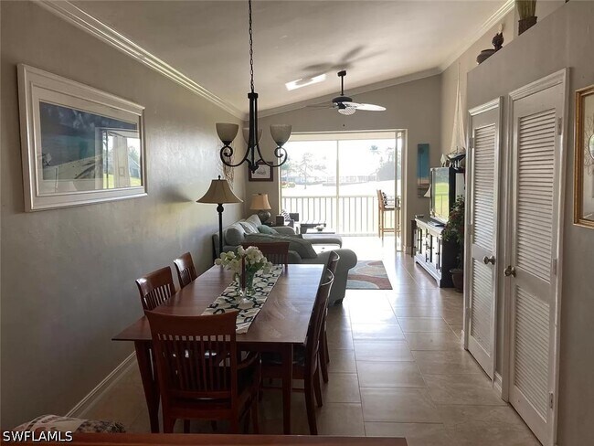 Foto del edificio - 8200 Twelve Oaks Cir
